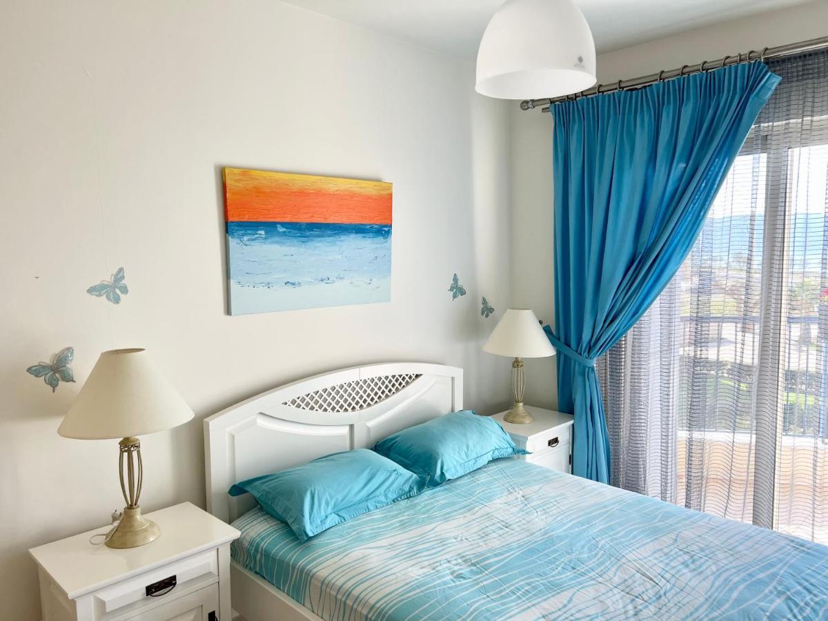 Odyssey Beach Front Apartment La Canea Exterior foto
